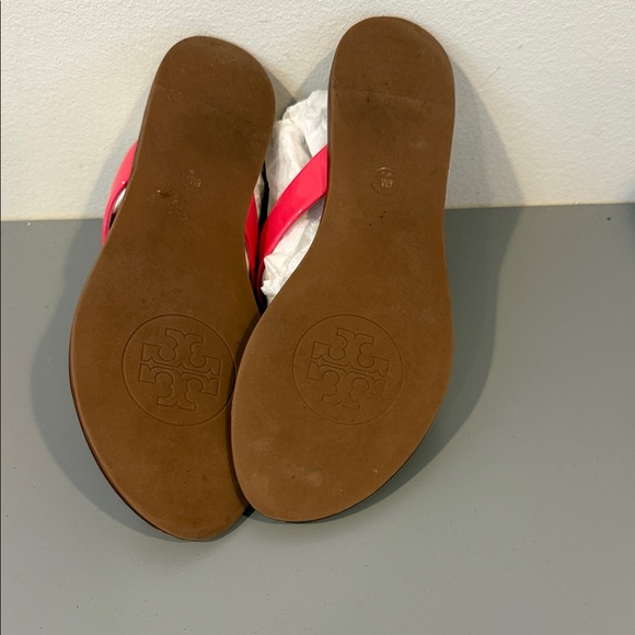 Tory Burch Vibrant Pink Women's Sandals Size 6 - Picture 4 of 8